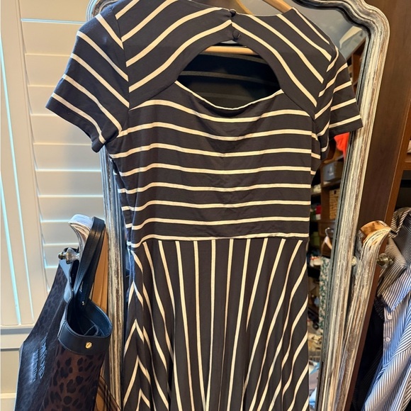 Striped Blue and White Dress - Picture 3 of 4